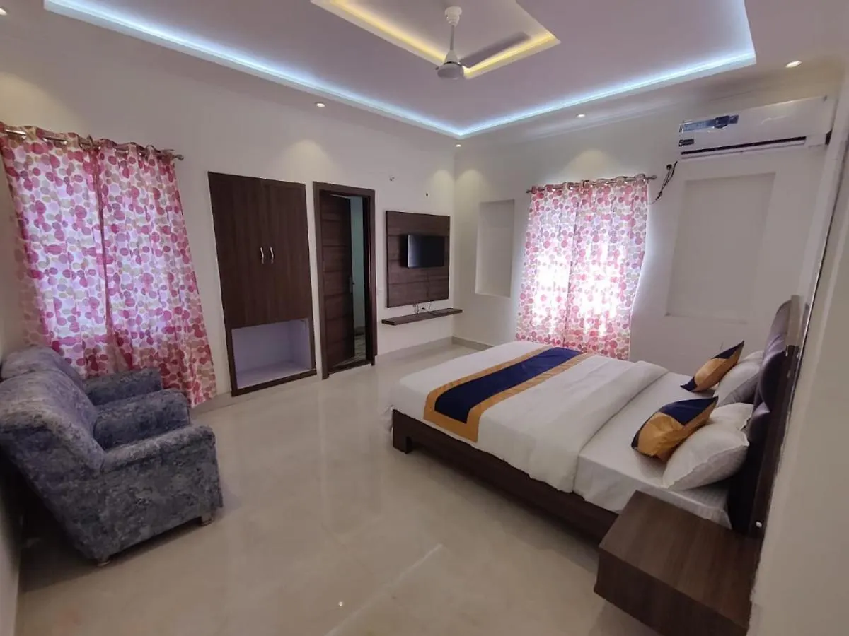 Bhawana Hotel Agra