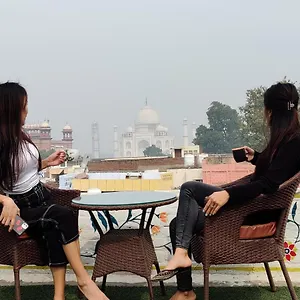  Hostel Joey's - 200m From Taj Mahal