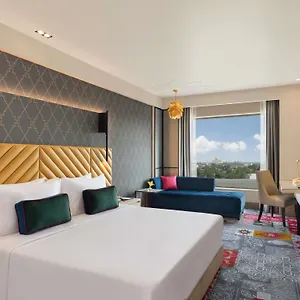 5* Отель Grand Mercure - An Accor Brand